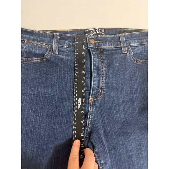NYDJ Premium Denim Wide Leg Dark Wash Jeans Sz 12 - Picture 6 of 7